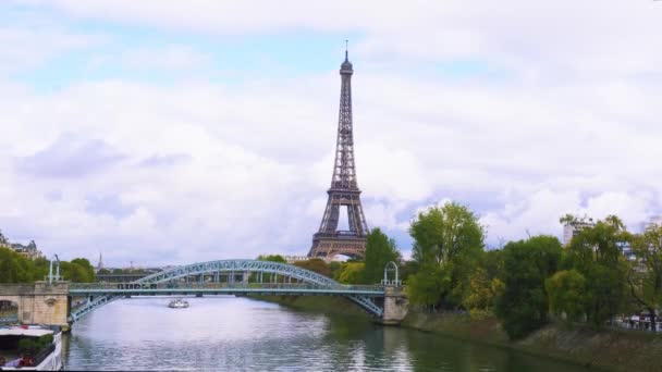 Eiffel tour over Seine river — Stock Video