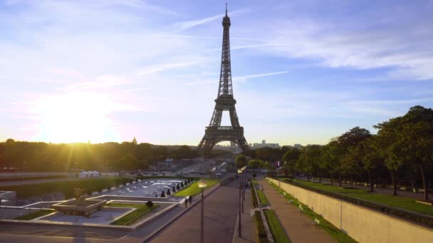 Tour eiffel y desde Trocadero, París — Vídeos de Stock