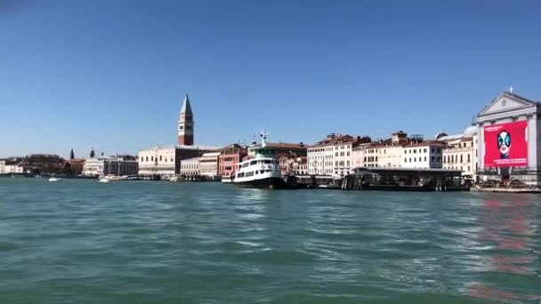 Traditionelles venezianisches haus, italien — Stockvideo