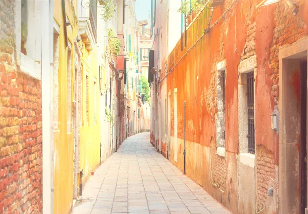 Traitional Venice street, Italy — Stock Photo, Image