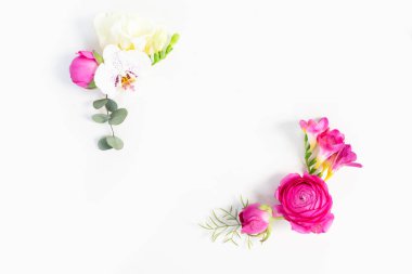 Çiçeklerin düz konumu