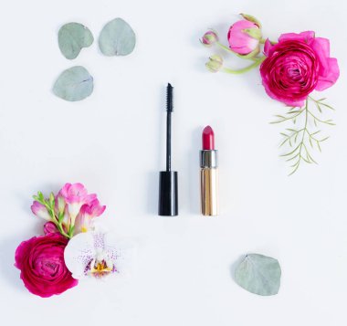 Çiçeklerin düz konumu