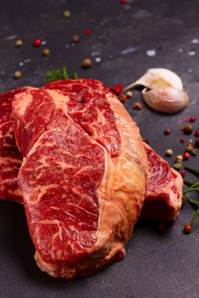 Filete de carne cruda —  Fotos de Stock