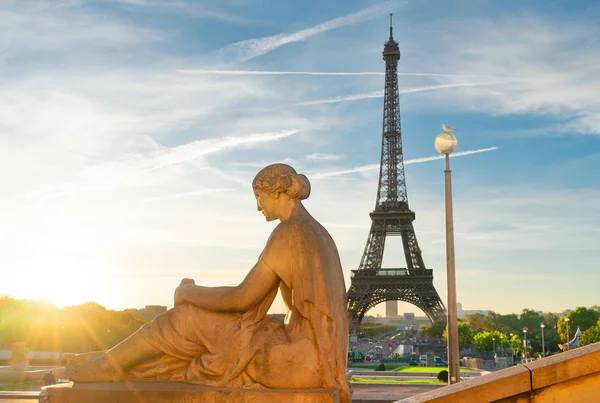 Eiffel tour und von Trocadero, Paris — Stockfoto