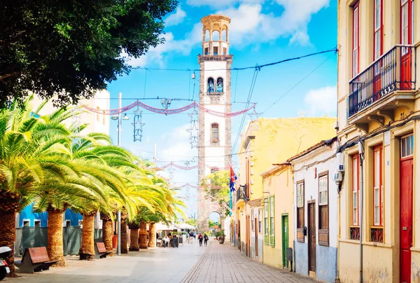 Ulica w mieście Santa Cruz de Tenerife — Zdjęcie stockowe