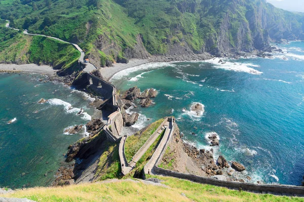 W San Juan de gaztelugatxe — Zdjęcie stockowe