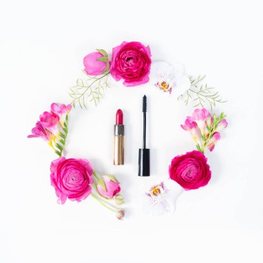 Çiçeklerin düz konumu