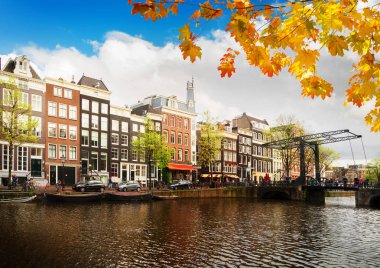 Hollanda, Amstardam 'ın Evleri