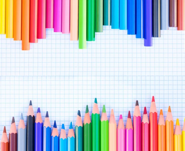 Tillbaka till skolan pennor — Stockfoto