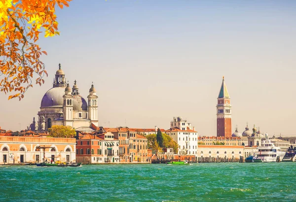 Bord de mer de la place San Marco, Venise — Photo