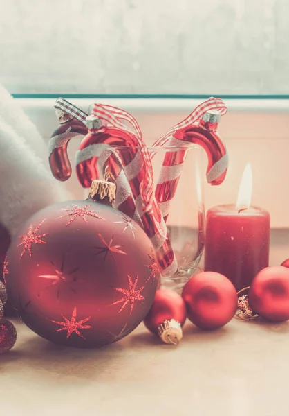 Escena de Navidad con luz ardiente — Foto de Stock