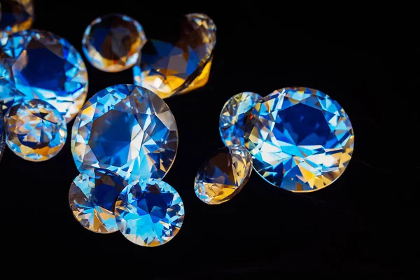 Diamantes em preto — Fotografia de Stock