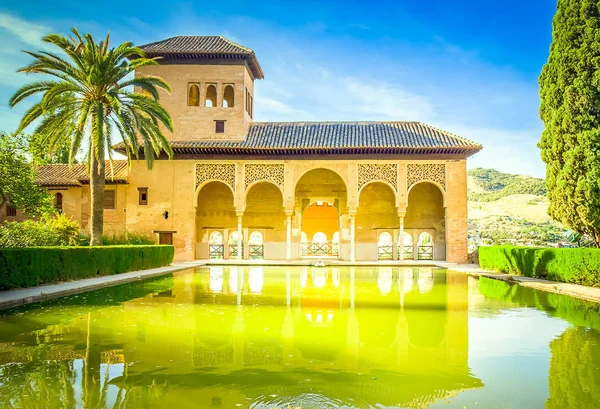Alhambra von Granada, Spanien — Stockfoto