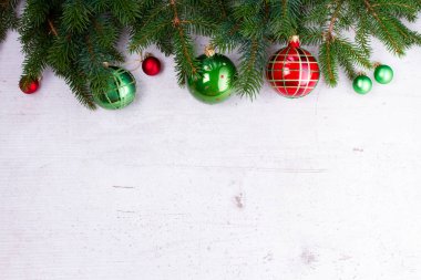 Yeşil ve kırmızı Noel