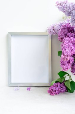 Taze leylak çiçekleri