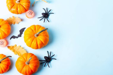 Cadılar Bayramı düz arka planı