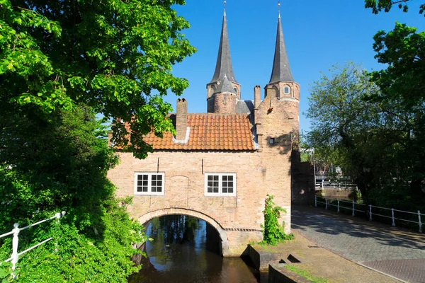 Oosrpoort gate in Delft, Nederland — Stockfoto
