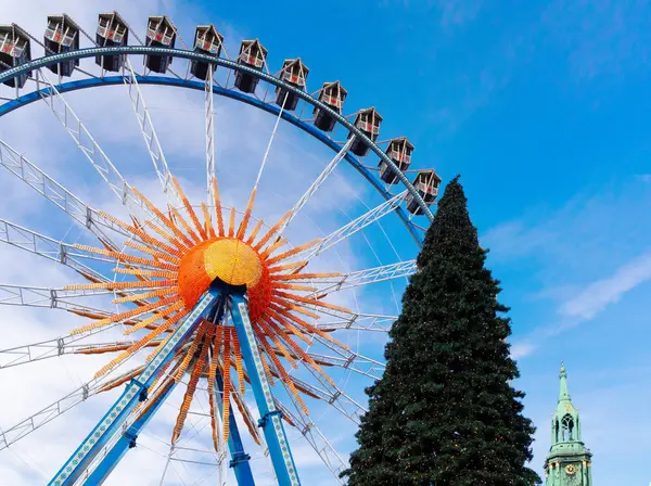 Rynek świąteczny w Berlinie — Zdjęcie stockowe