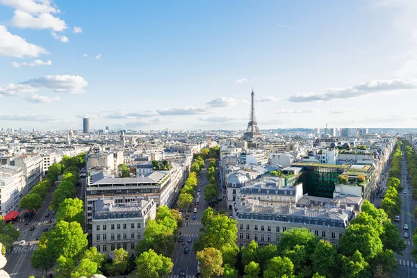 Tour Eiffel et paysage urbain de Paris — Photo