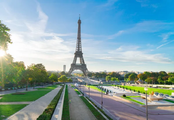 Eiffel tour a z Trocadera v Paříži — Stock fotografie