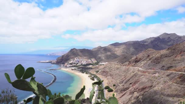 Playa de Las Teresitas, Tenerife — Vídeo de stock