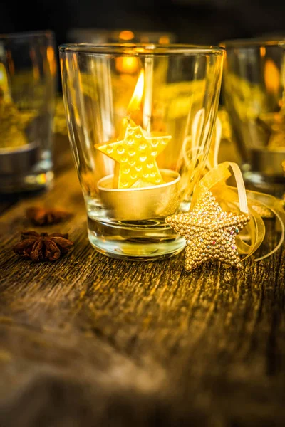 发光的圣诞蜡烛 — 图库照片