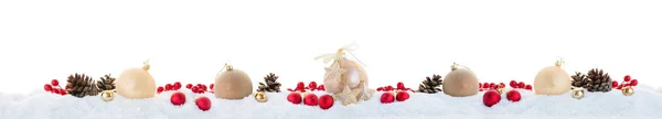 Різдвяна гірлянда на білому — стокове фото