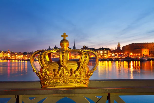 Royal crown and Stockholm cityscape — Stock Photo, Image