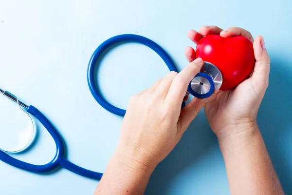 Gesundheitskonzept auf blau — Stockfoto