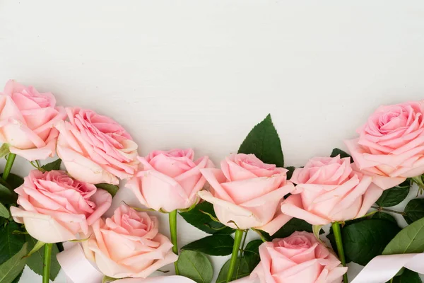 Fresh rose flowers — Stock Photo, Image