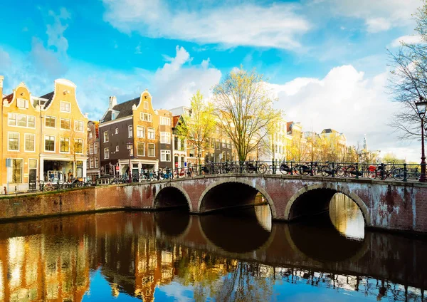 Huizen van Amstardam, Nederland — Stockfoto