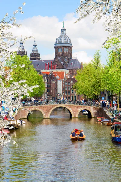 Kerk van Sint Nicolaas, amsterdam — Stockfoto