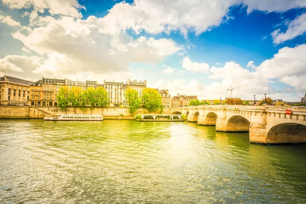 Pont Neuf, París, Francia — Foto de Stock