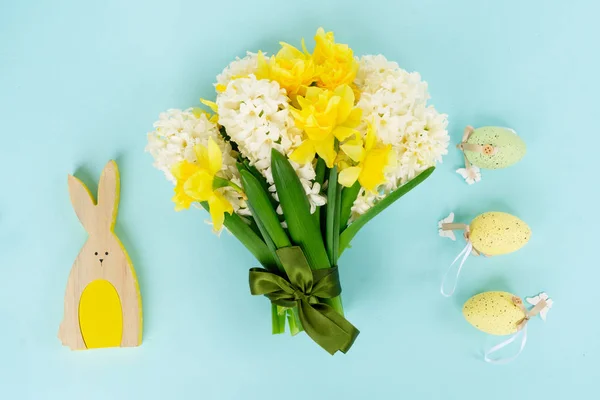 Easter scene with colored eggs — Stock Photo, Image