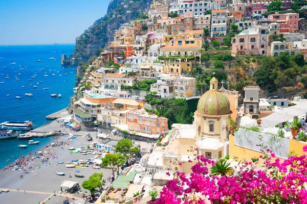 Positano tatil köyü, İtalya — Stok fotoğraf