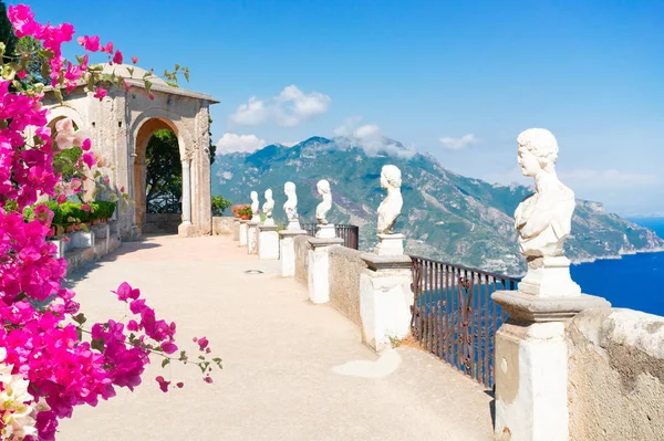 Ravello dorp, Amalfi kust van Italië — Stockfoto