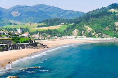 Cantabria Yalı ve Deba şehir