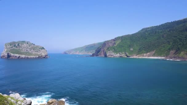 San Juan de Gaztelugatxe — Stockvideo