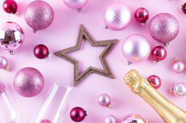 Şampanyalı Noel partisi