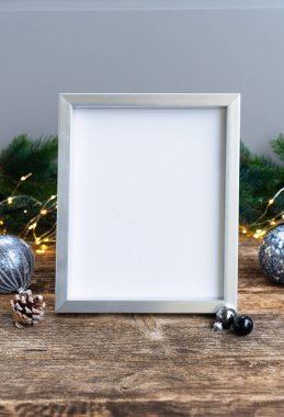 Zarif gri Noel