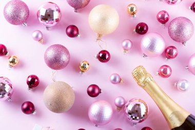 Şampanyalı Noel partisi