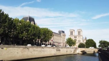 Notre Dame Katedrali, Paris Fransa