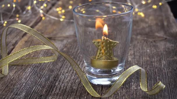 Velas de Navidad brillantes — Vídeos de Stock