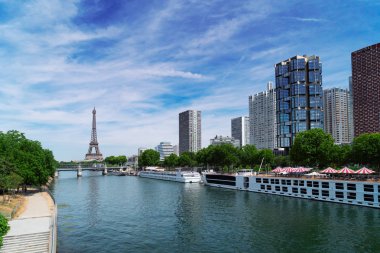 Eiffel turu ve Trocadero, Paris 'ten