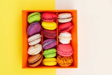 Taze badem kurabiyesi.