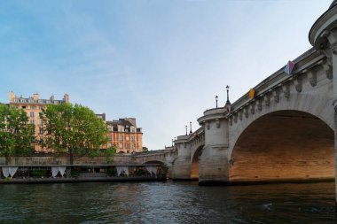 Alexandre Köprüsü III, Paris, Fransa