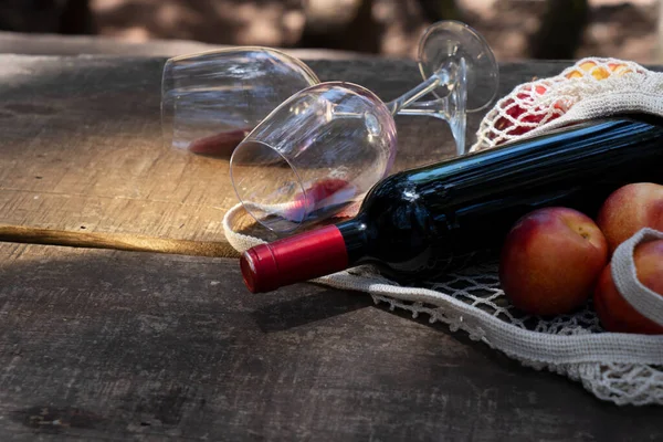 Picnic con vino — Foto Stock