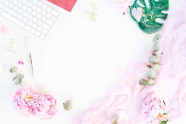 Yaratıcı düğün kompozisyonu