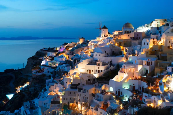 Vila de Oia à noite, Santorini — Fotografia de Stock