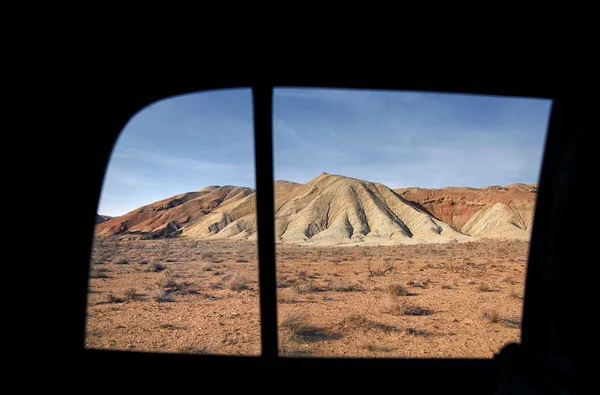 Bizarre Trockene Berge Der Wüste Blick Aus Dem Auto Naturpark — Stockfoto